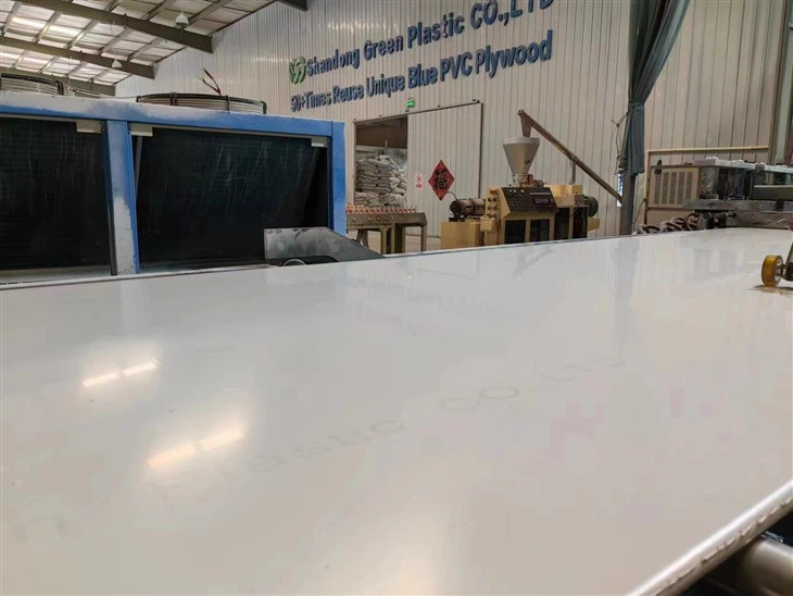 2440*1220*18mm PVC Shuttering Sheet Panel 2440*1220*18mm PVC Shuttering Sheet Panel