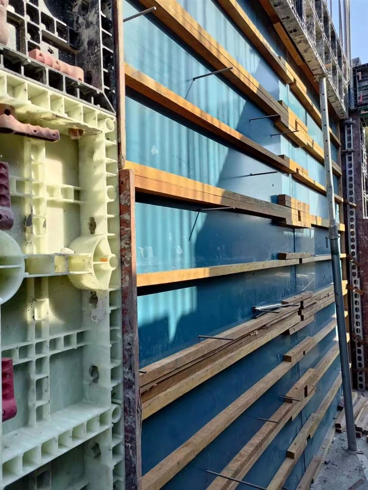 2440*1220*18mm PVC Shuttering Sheet Panel 2440*1220*18mm PVC Shuttering Sheet Panel